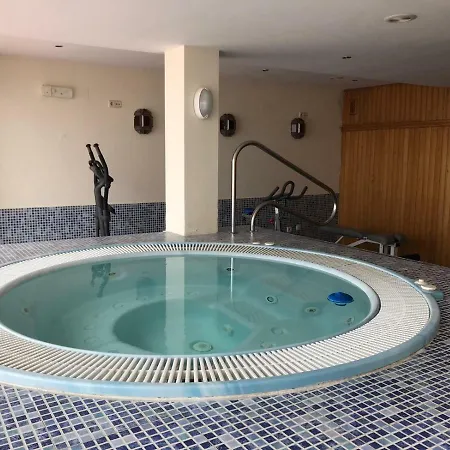Puerta Del Mar, Atico&spa Incluido En Primer Linea Apartment *